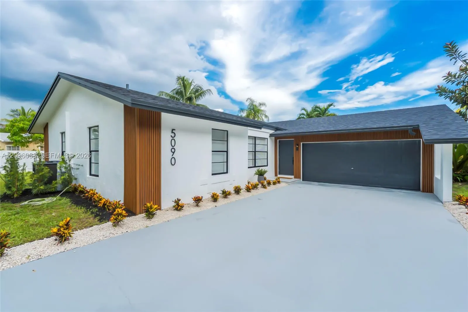 5090 SW 11th Street