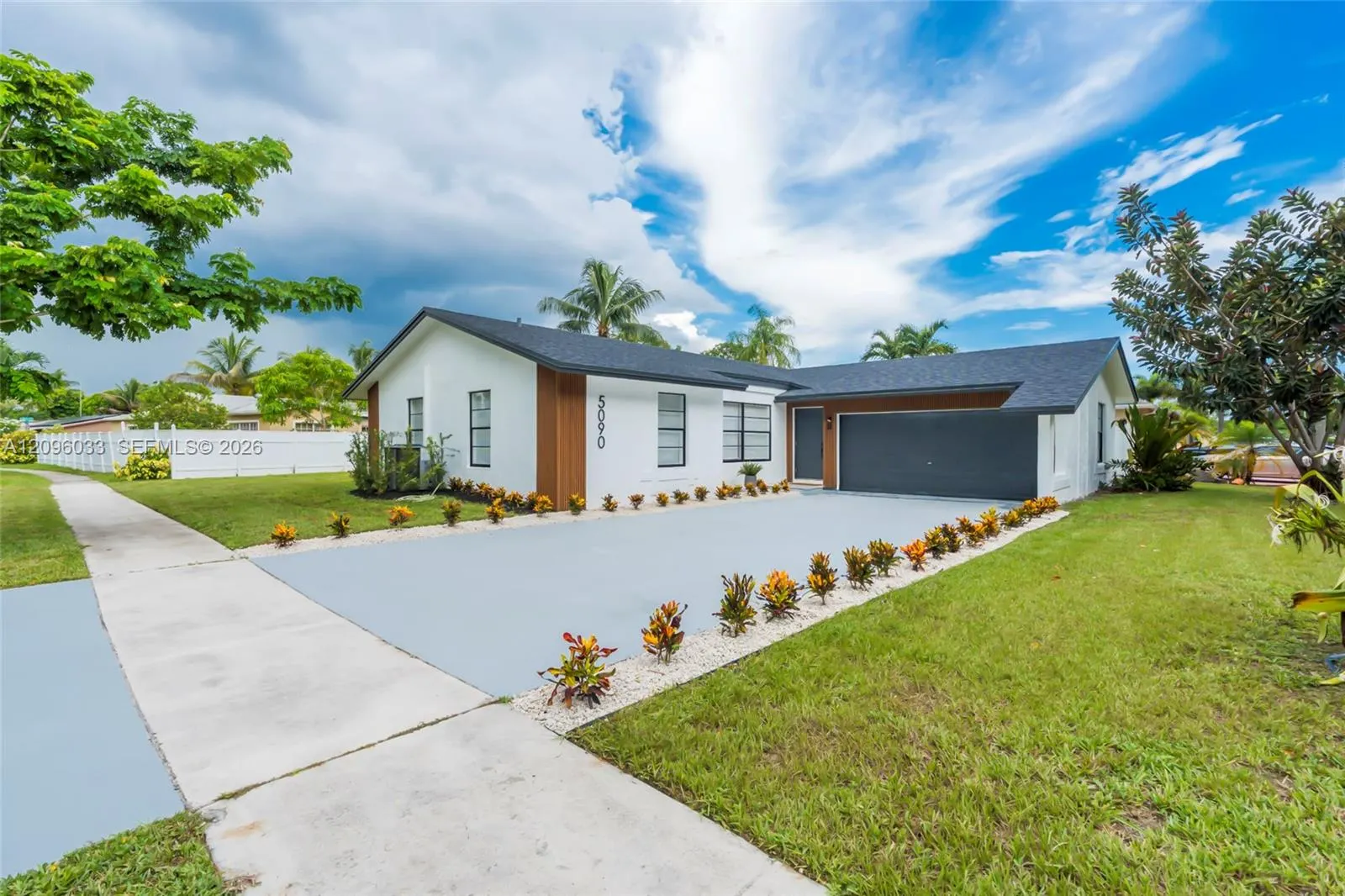 5090 SW 11th Street