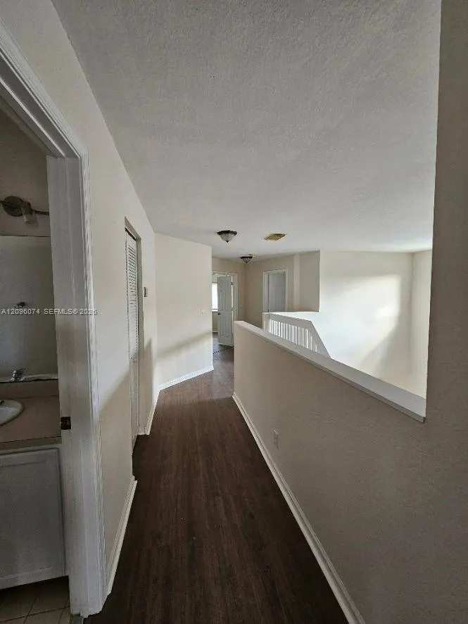 7604 Sierra Ridge Lane