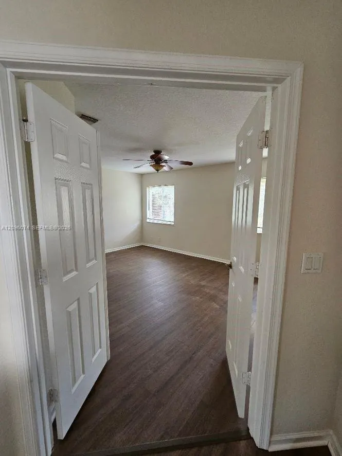 7604 Sierra Ridge Lane
