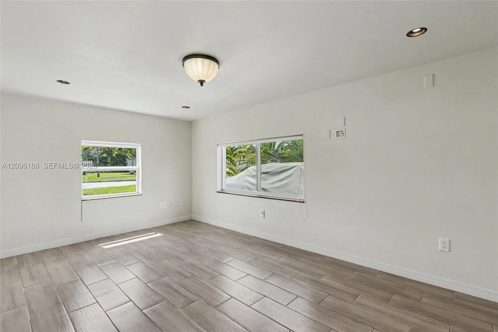 6201 NW 9th Court