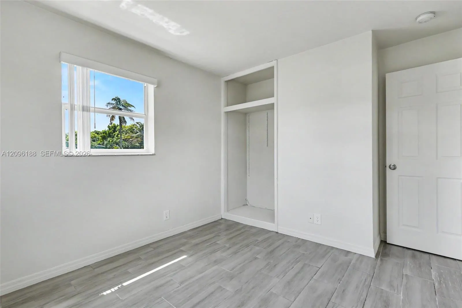 6201 NW 9th Court