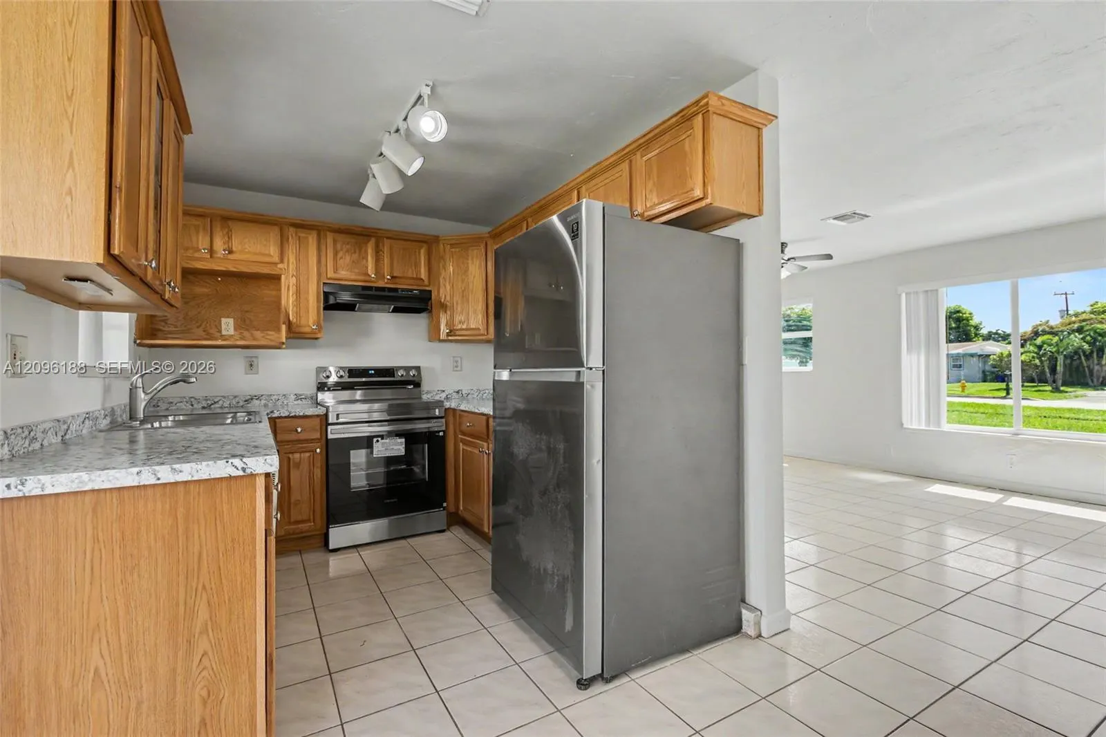 6201 NW 9th Court