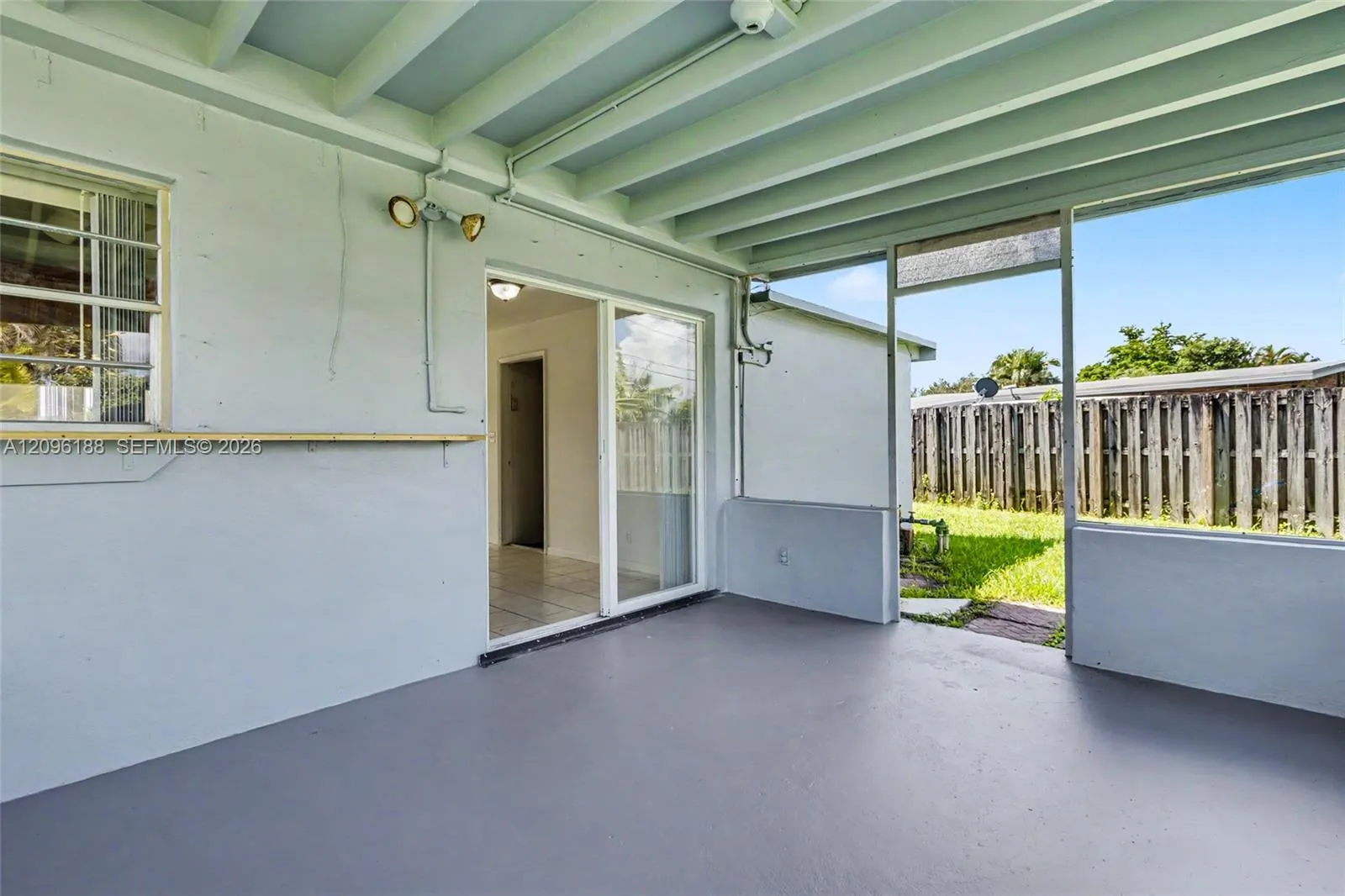 6201 NW 9th Court