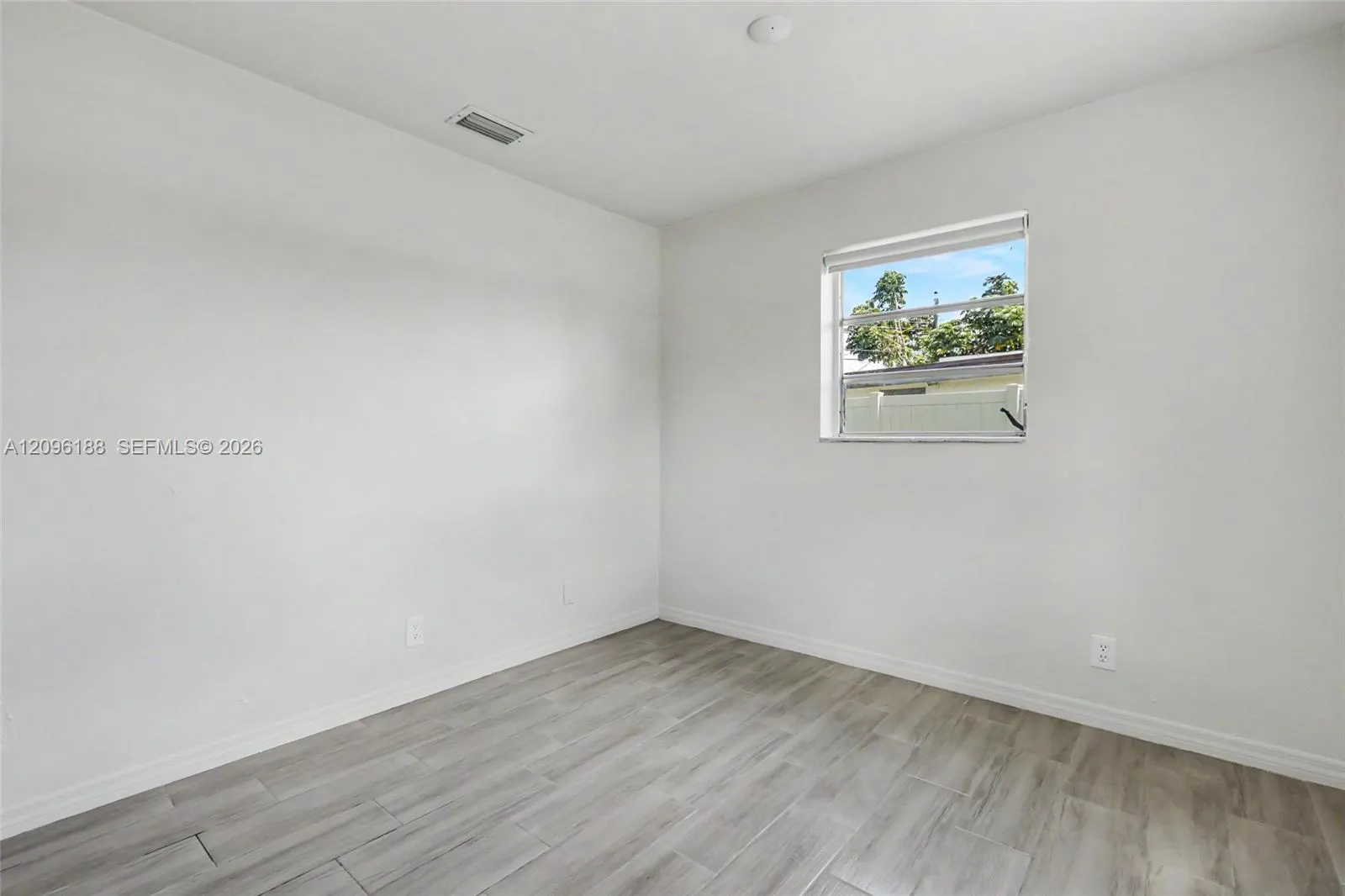6201 NW 9th Court