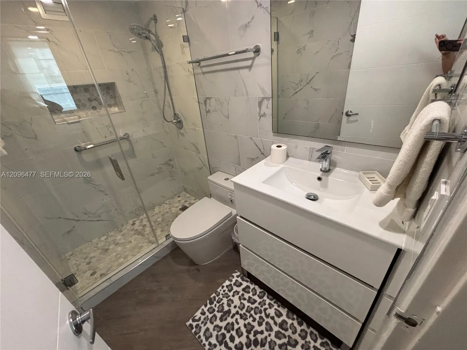 905 Brickell Bay Drive #1124