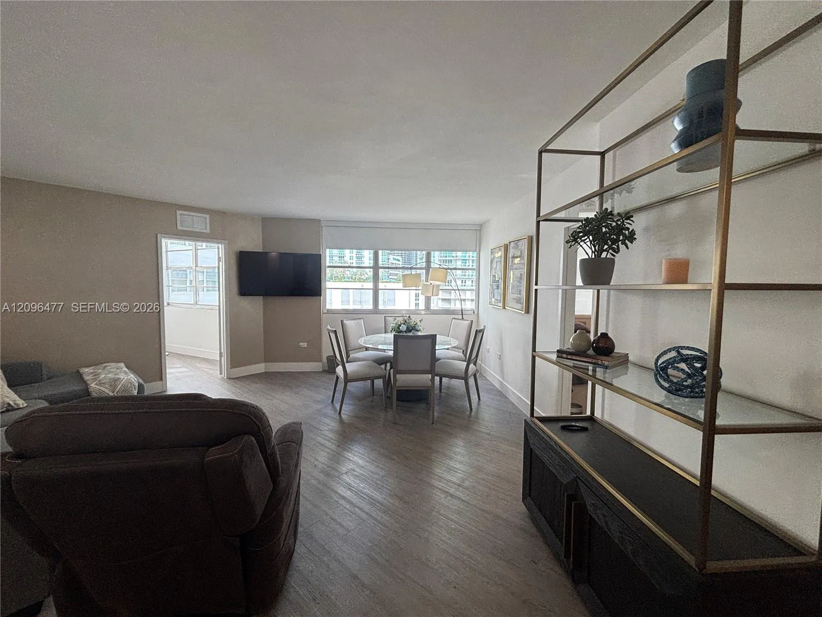 905 Brickell Bay Drive #1124