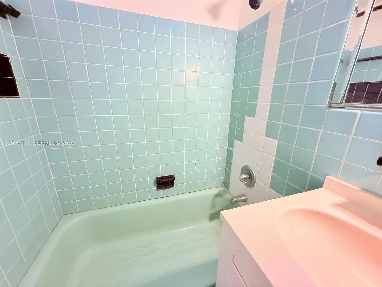 255 W 24th Street #435