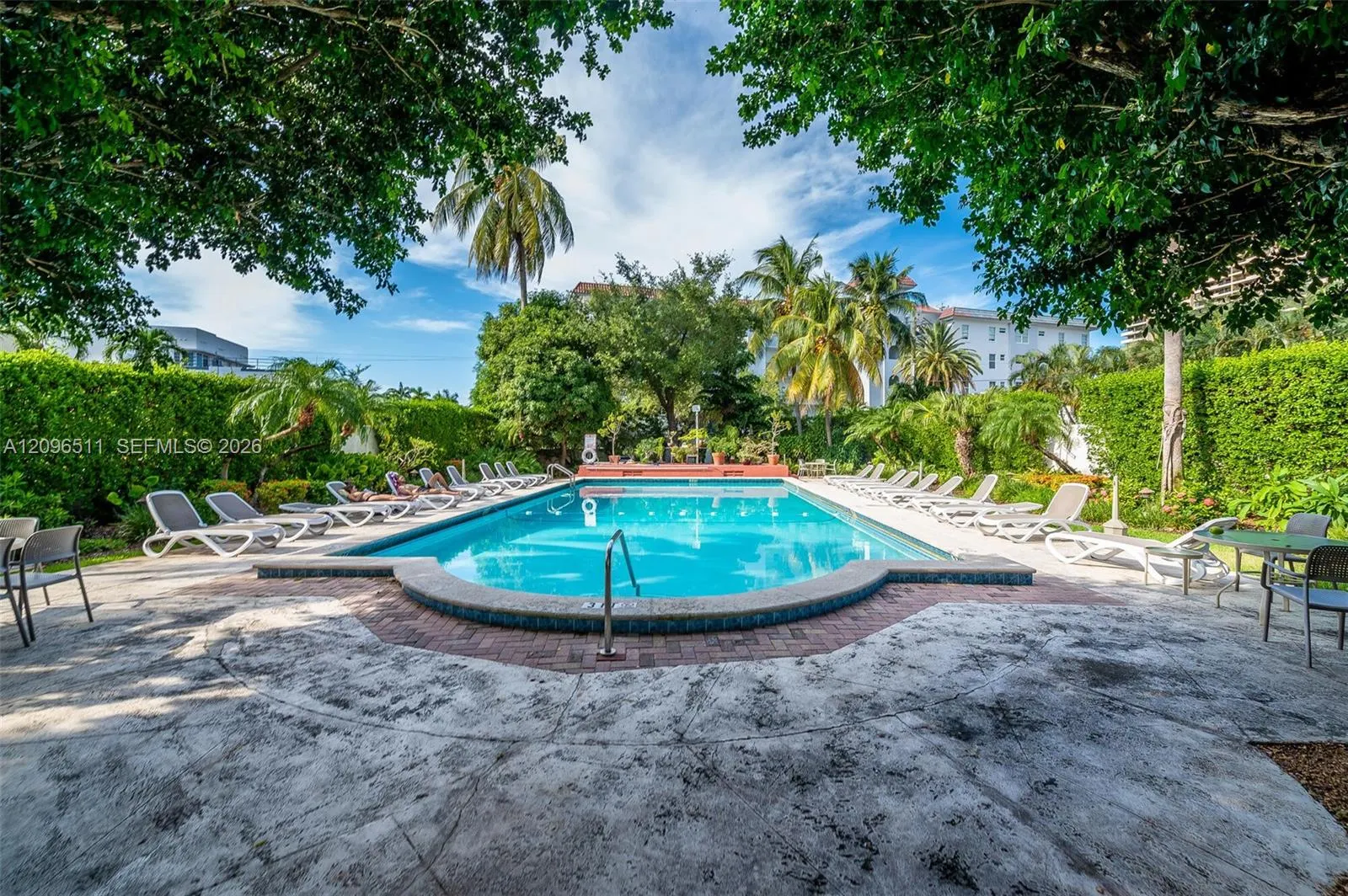 255 W 24th Street #435
