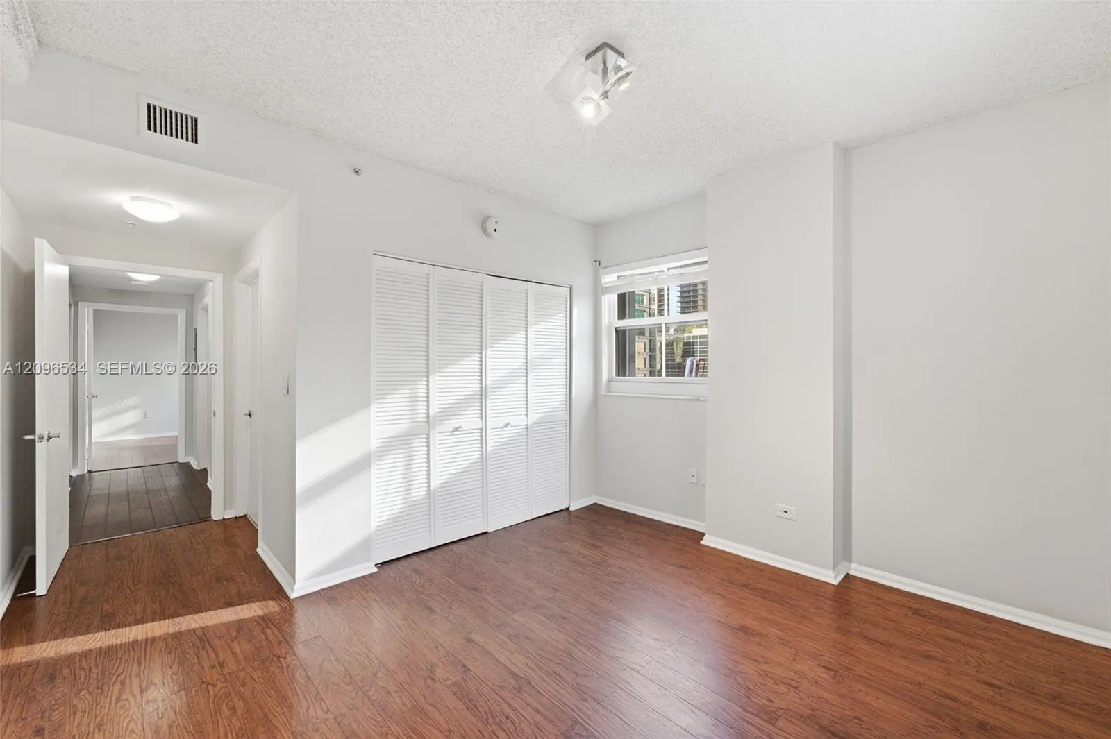 185 SE 14th Terrace #1010