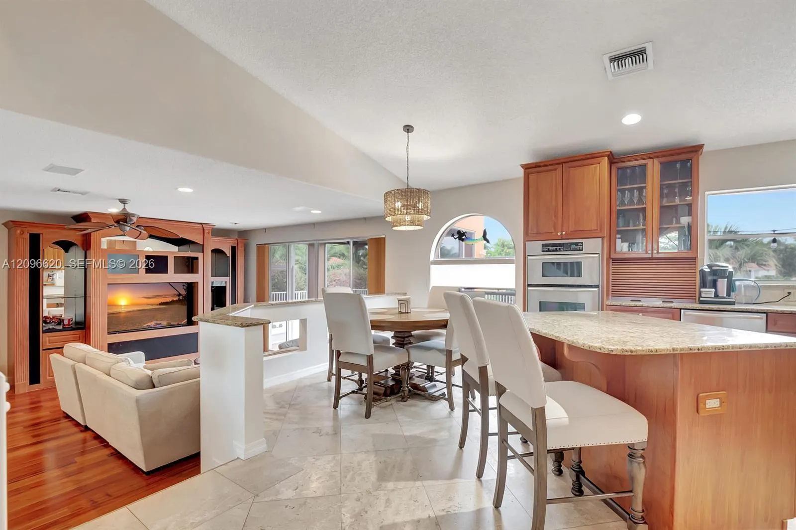 19314 King Palm Court #19314