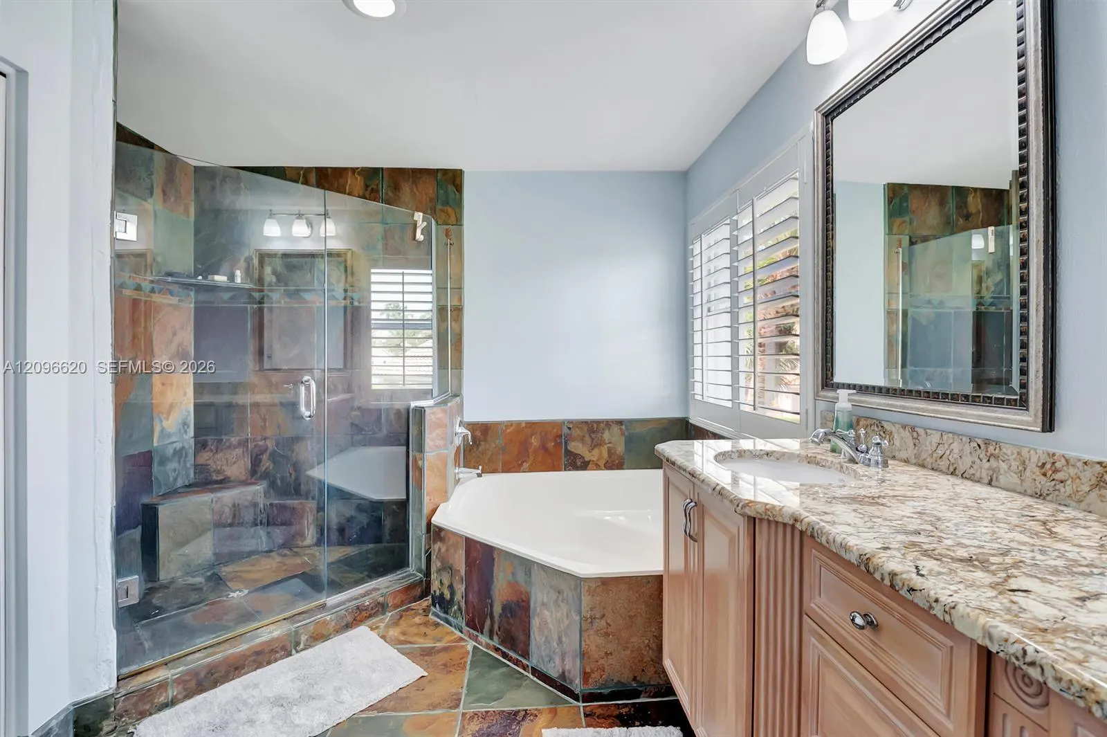19314 King Palm Court #19314