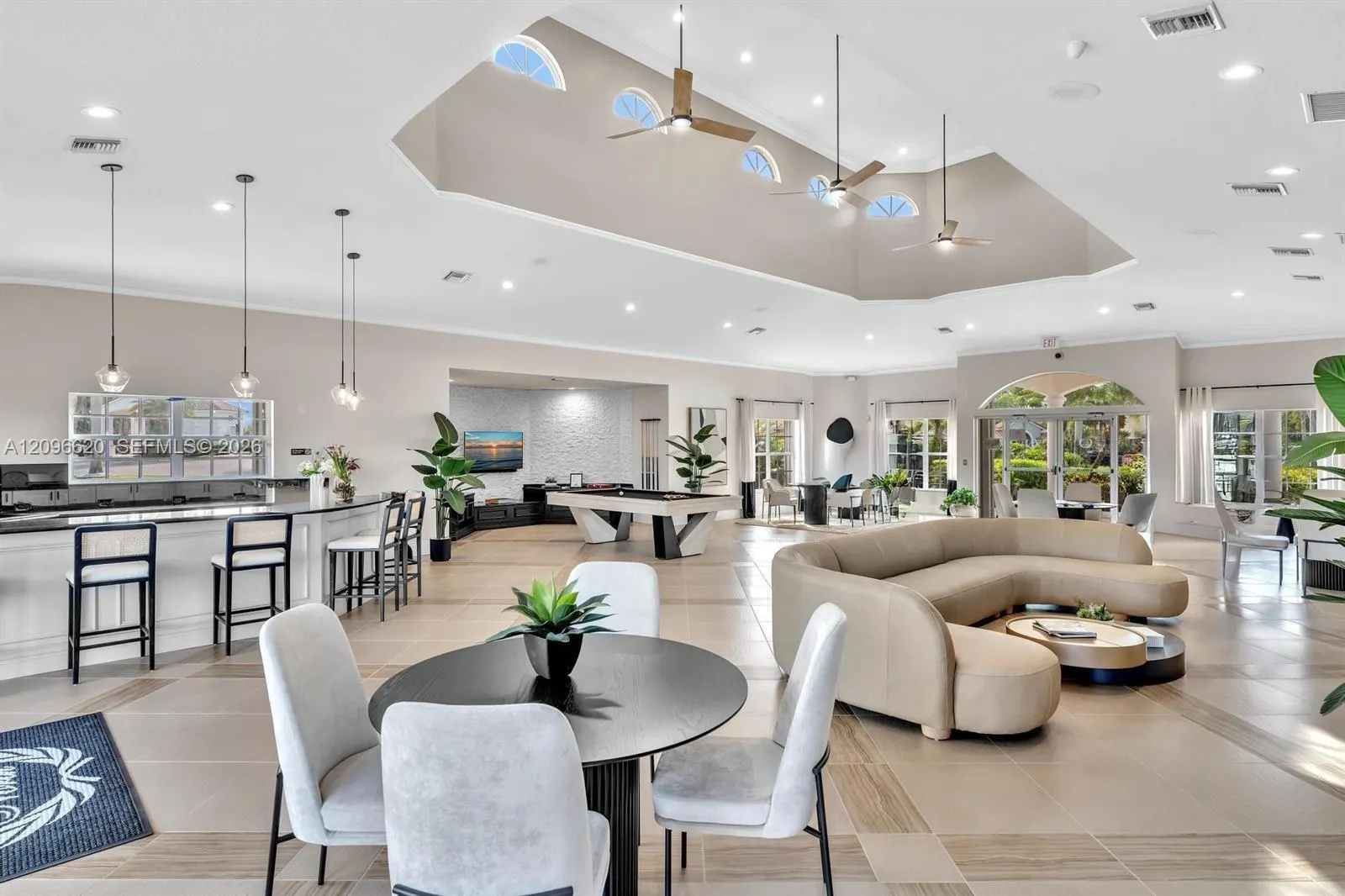 19314 King Palm Court #19314