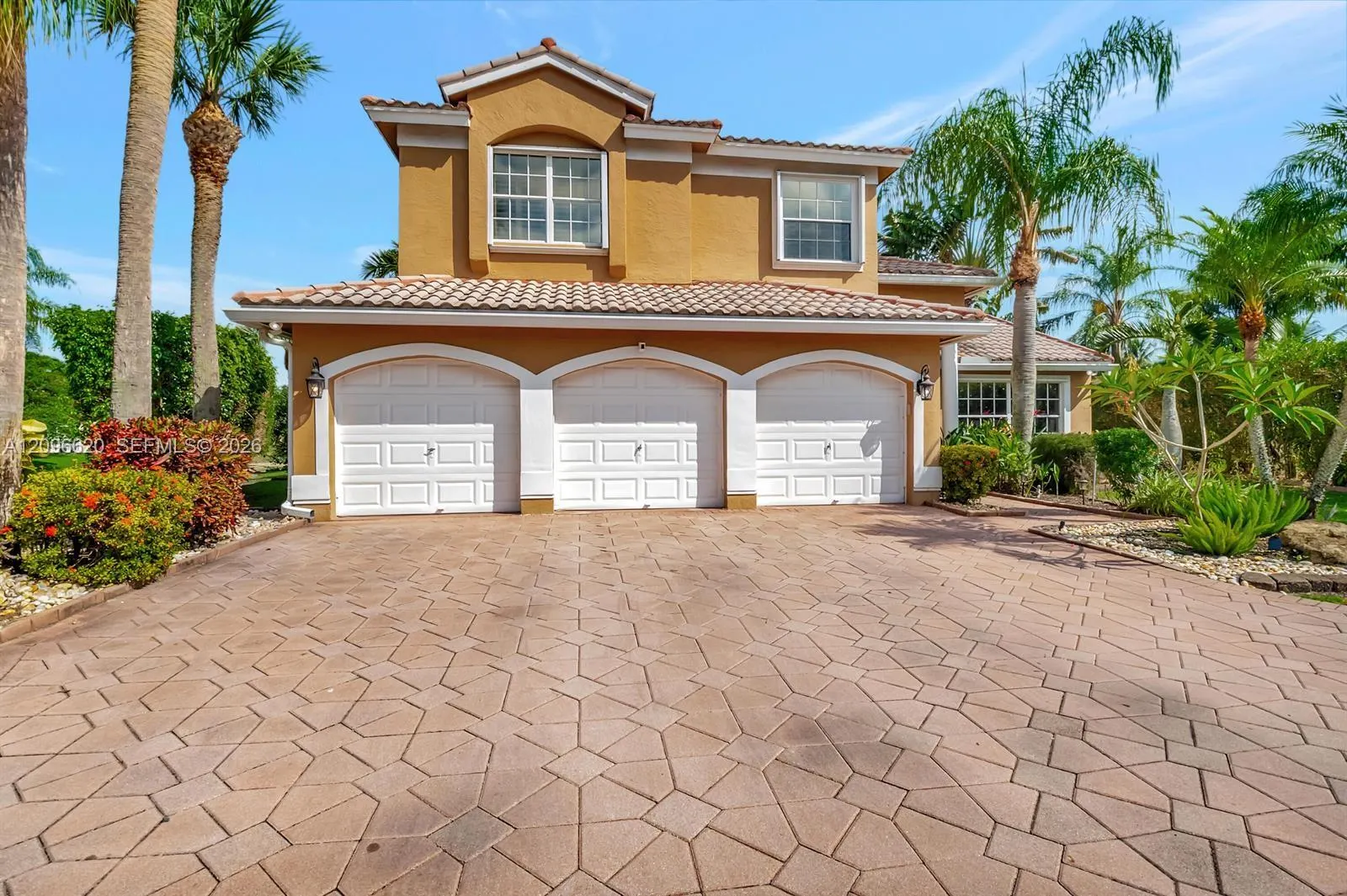 19314 King Palm Court #19314