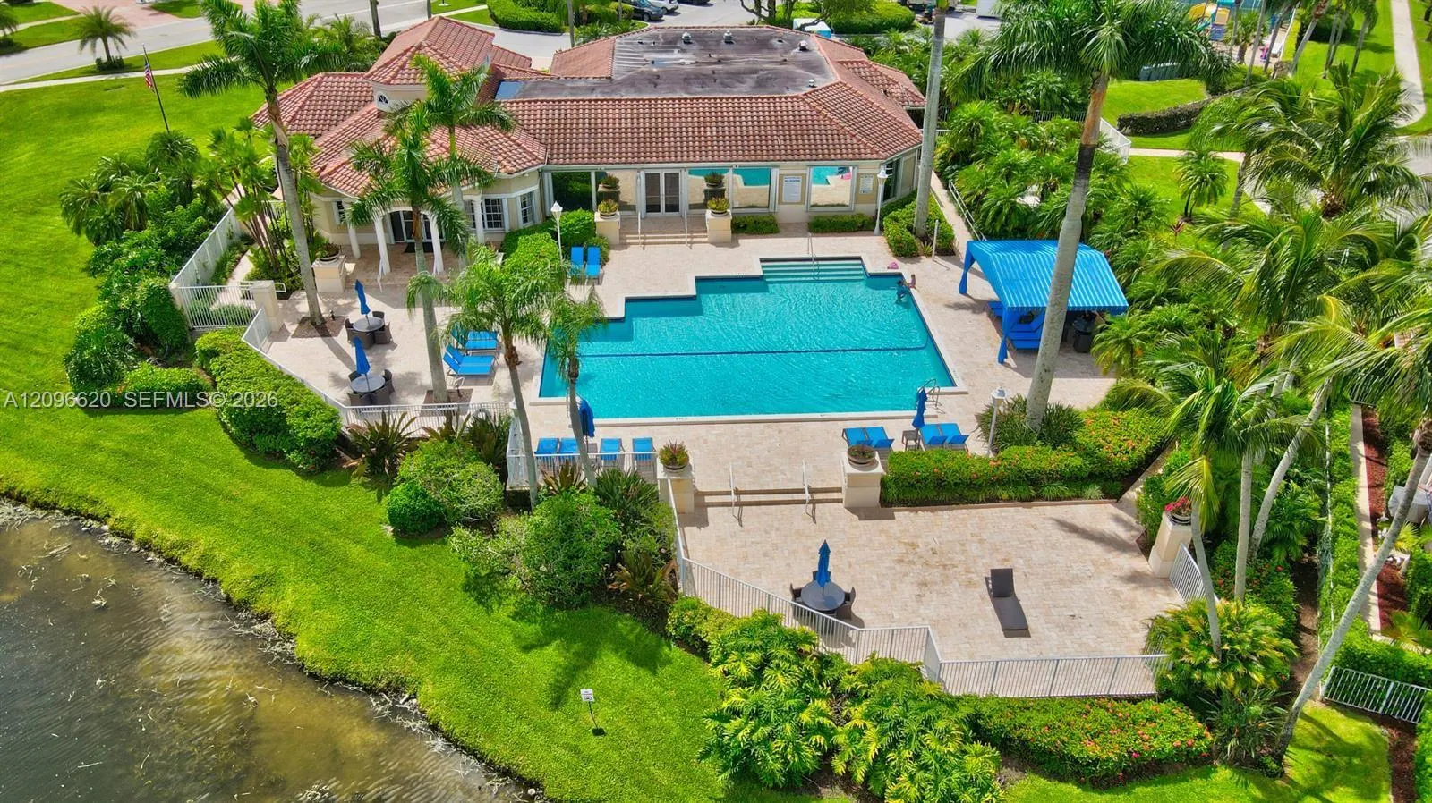 19314 King Palm Court #19314