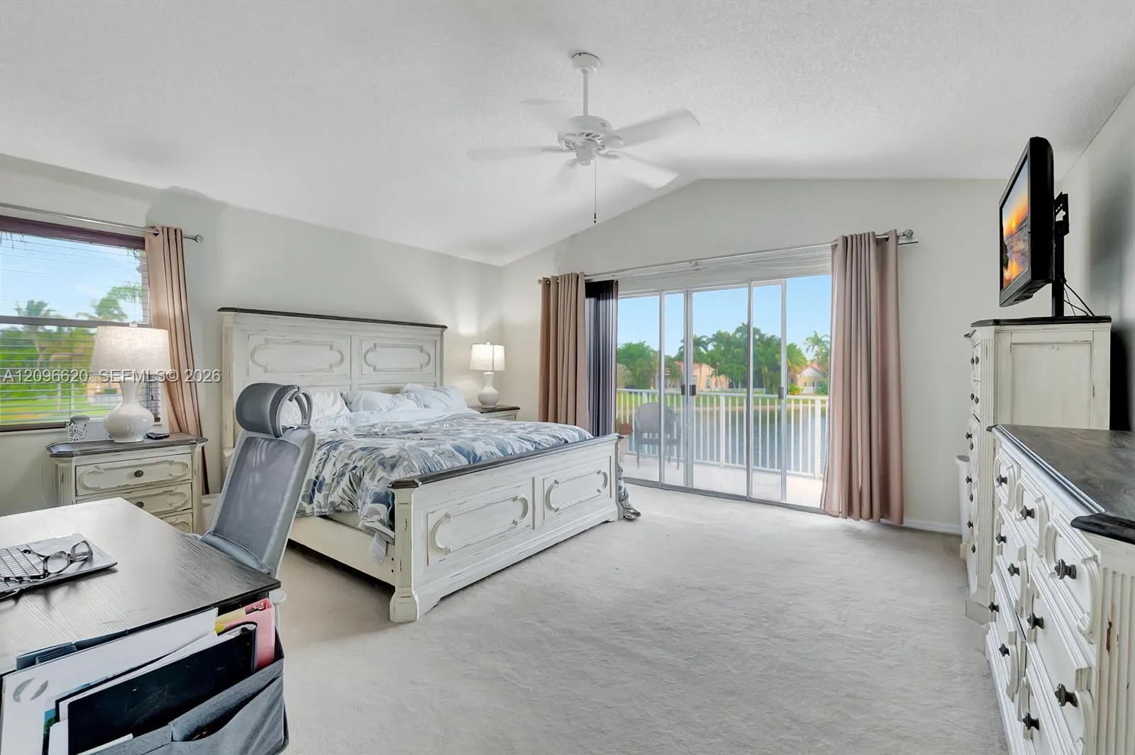19314 King Palm Court #19314