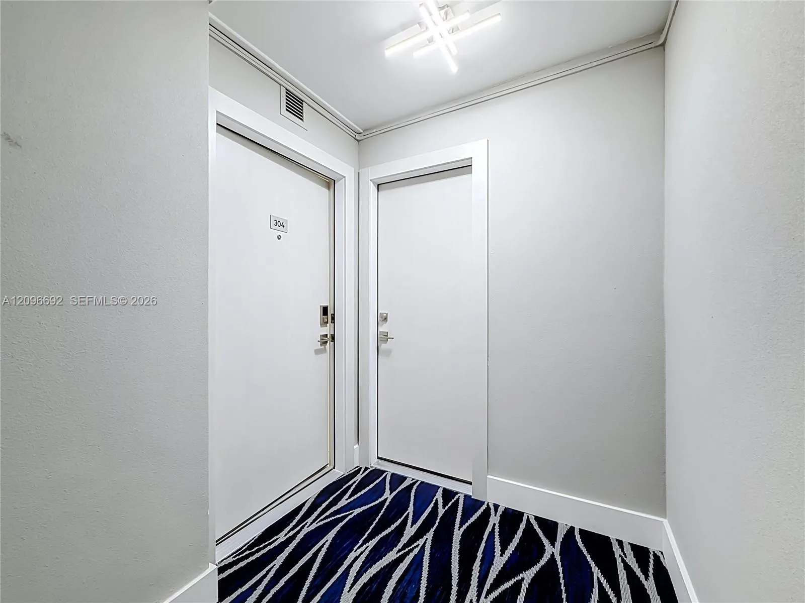 1880 S Ocean Drive #304