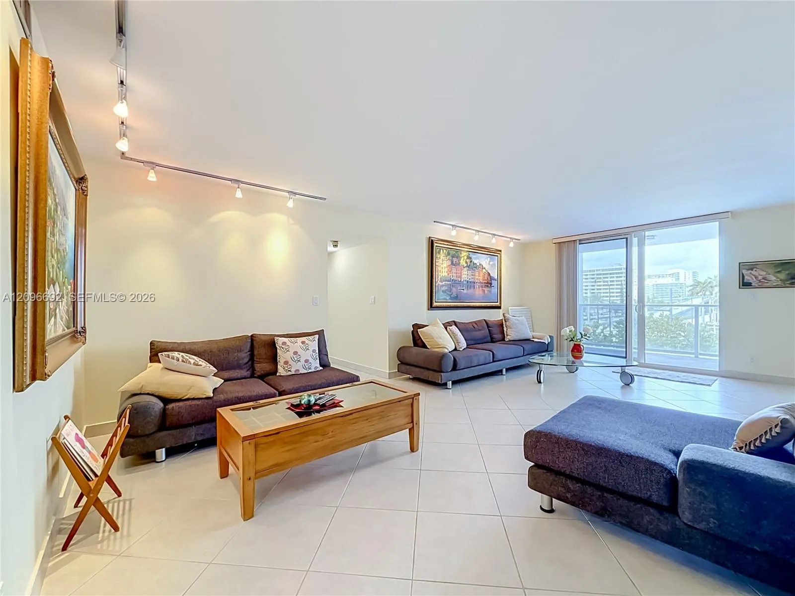 1880 S Ocean Drive #304