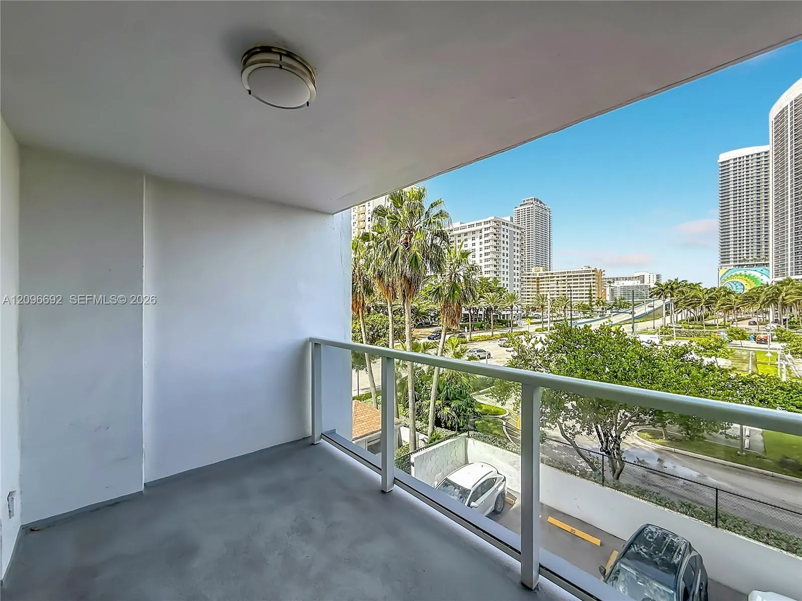 1880 S Ocean Drive #304