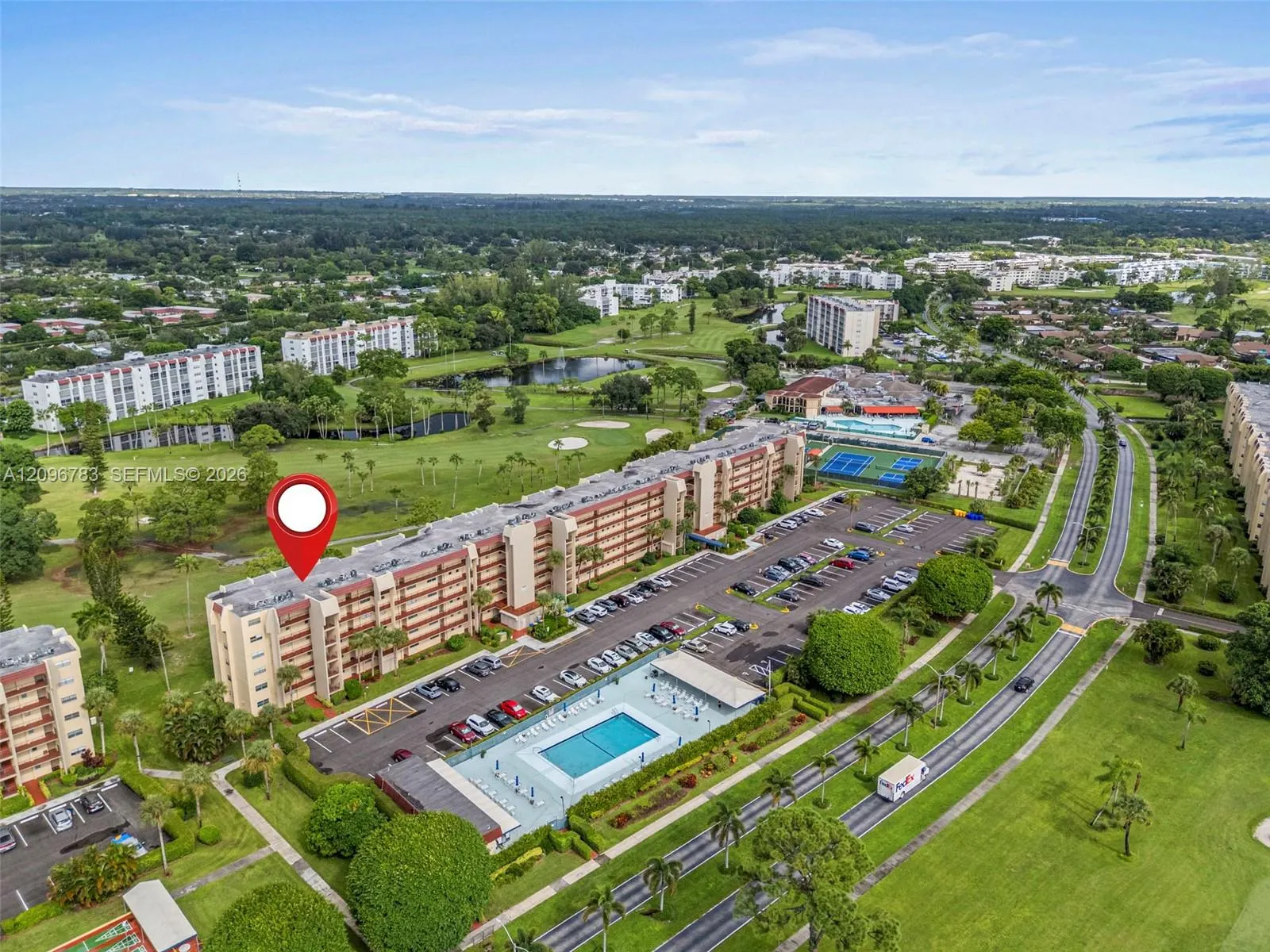 3661 Via Poinciana #401