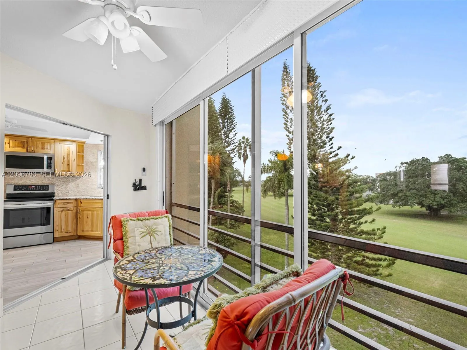 3661 Via Poinciana #401