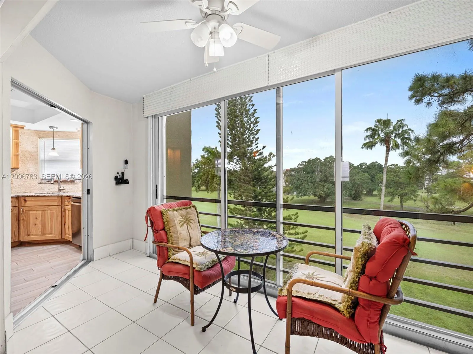 3661 Via Poinciana #401