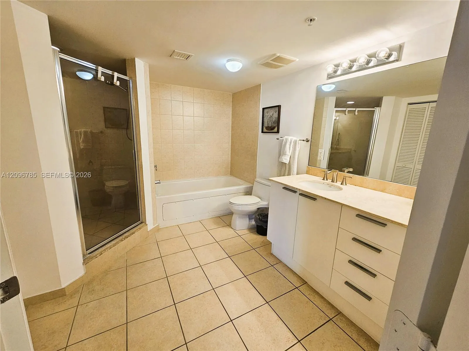 16699 Collins Avenue #2805