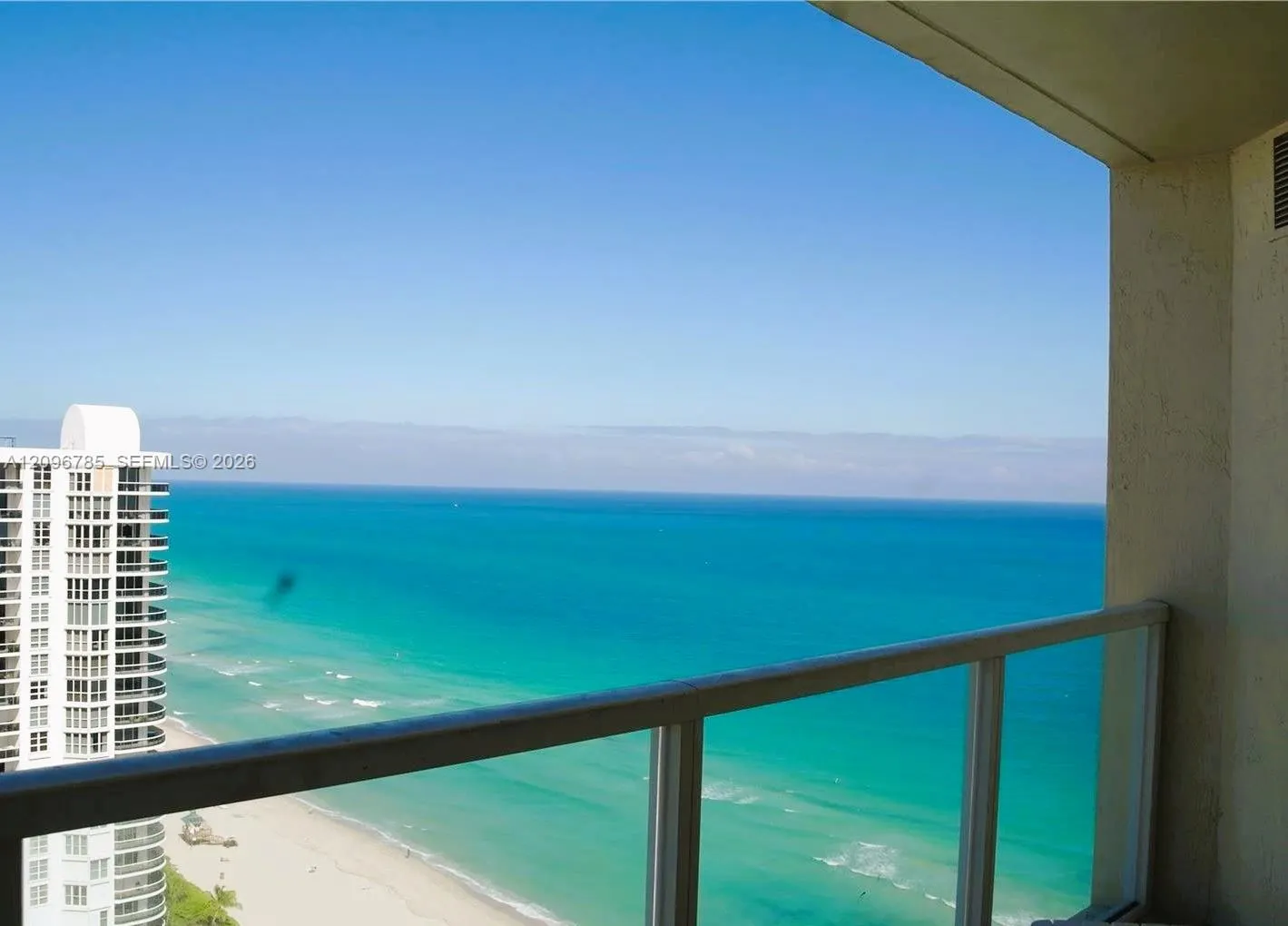 16699 Collins Avenue #2805