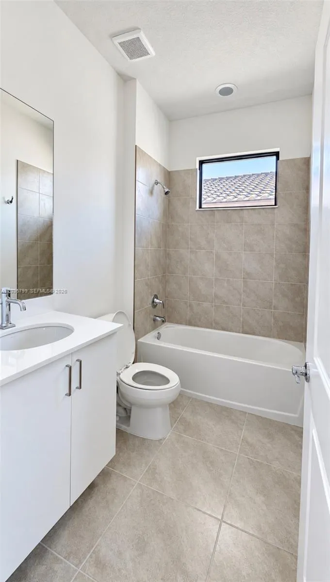 5543 Cassidy Lane