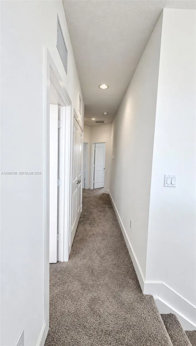 5543 Cassidy Lane
