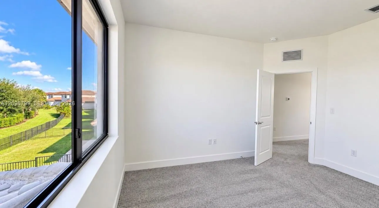 5543 Cassidy Lane