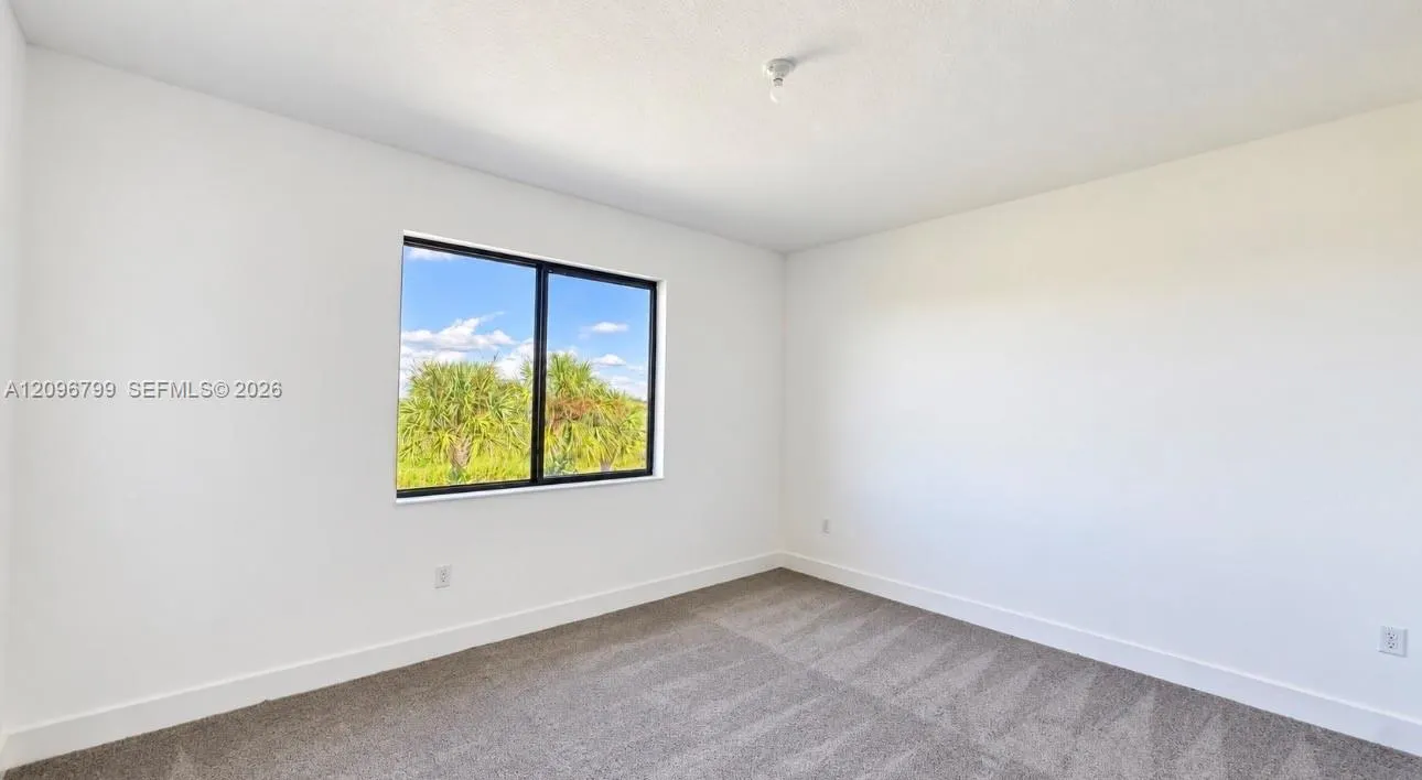 5543 Cassidy Lane