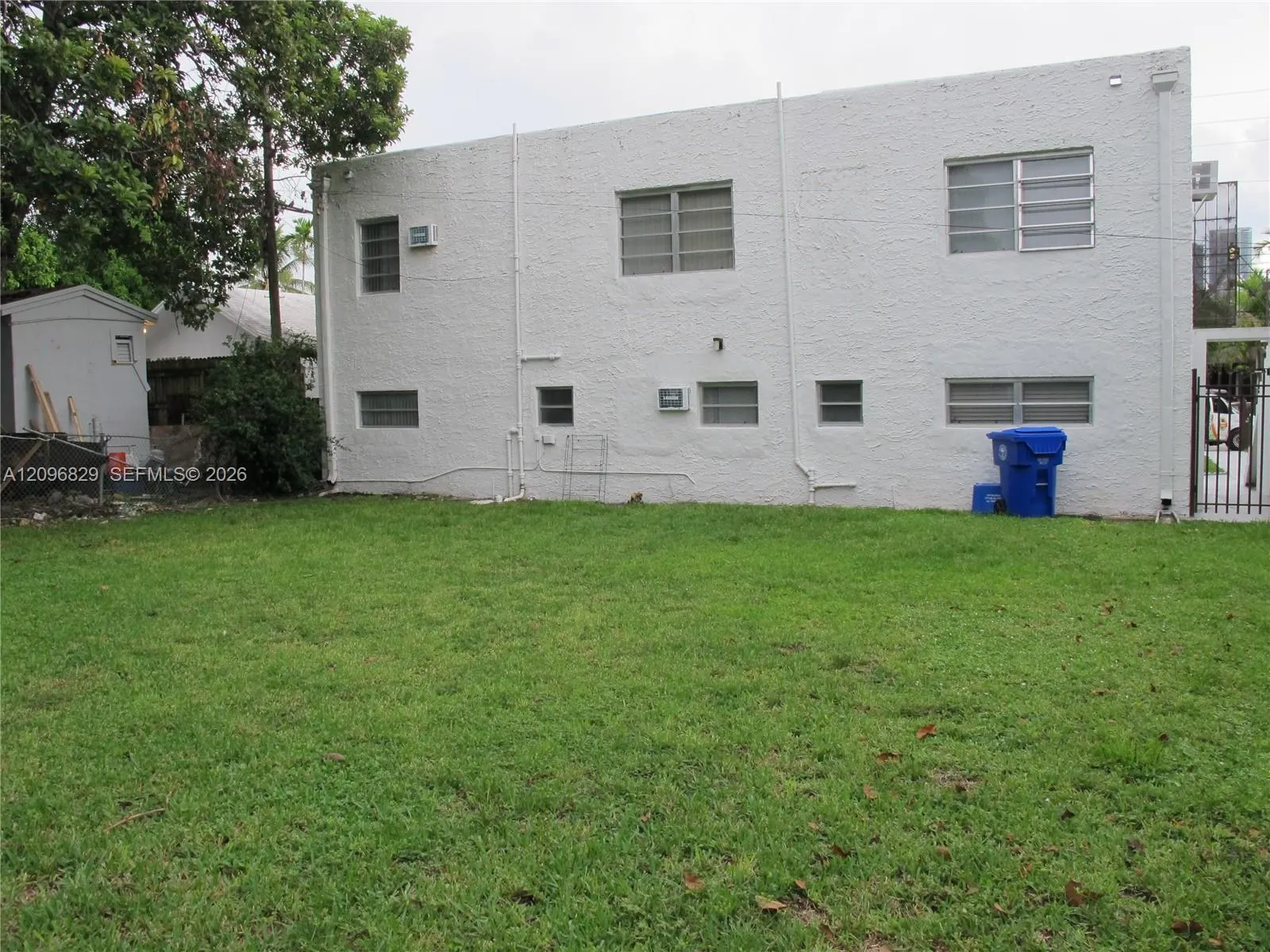 926 SW 10th Avenue #A