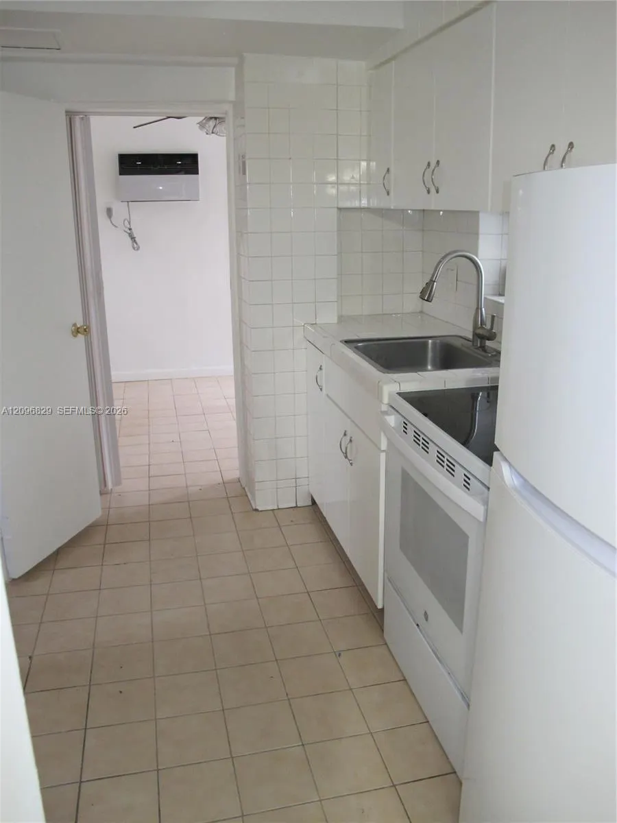 926 SW 10th Avenue #A