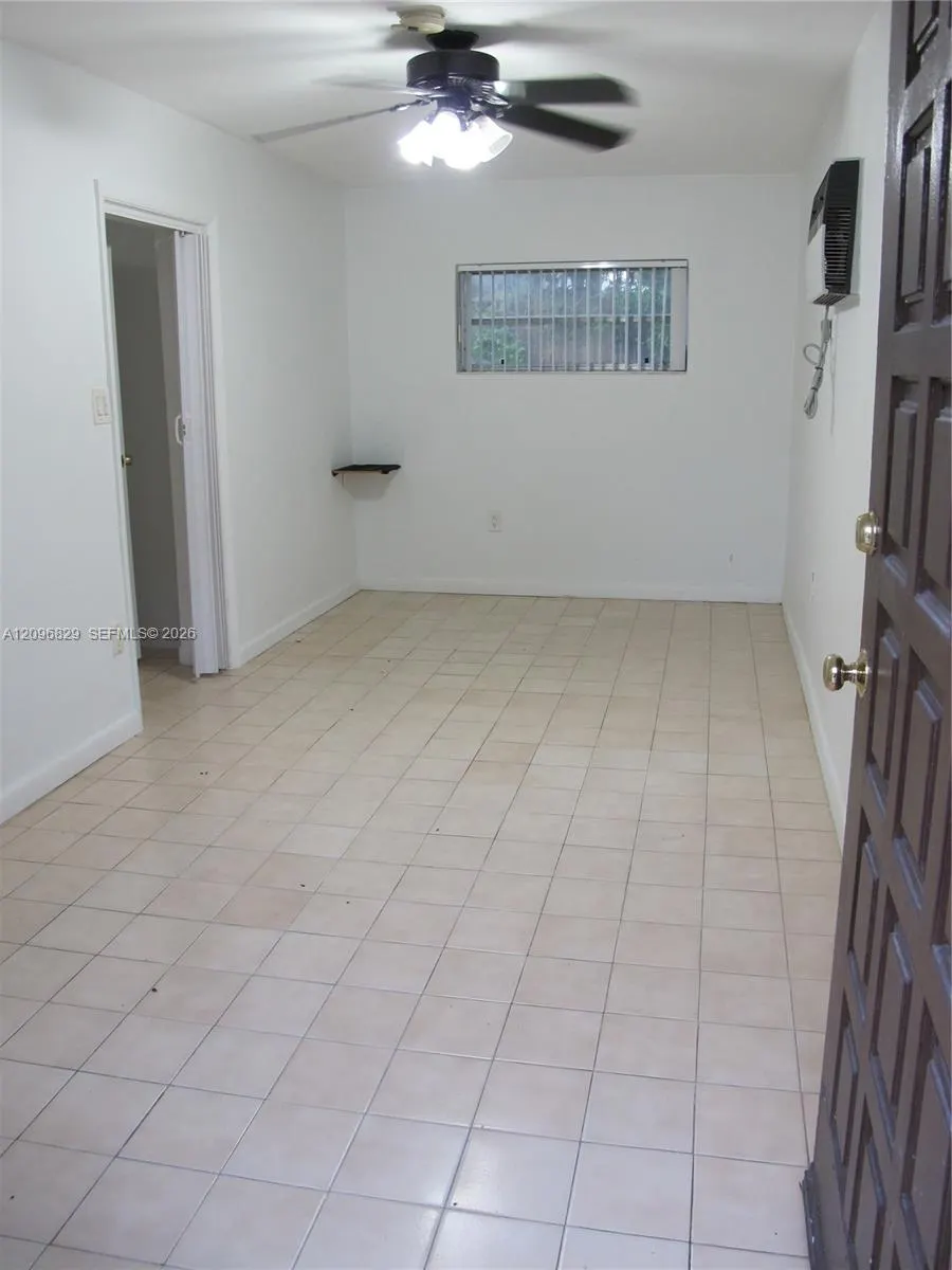 926 SW 10th Avenue #A