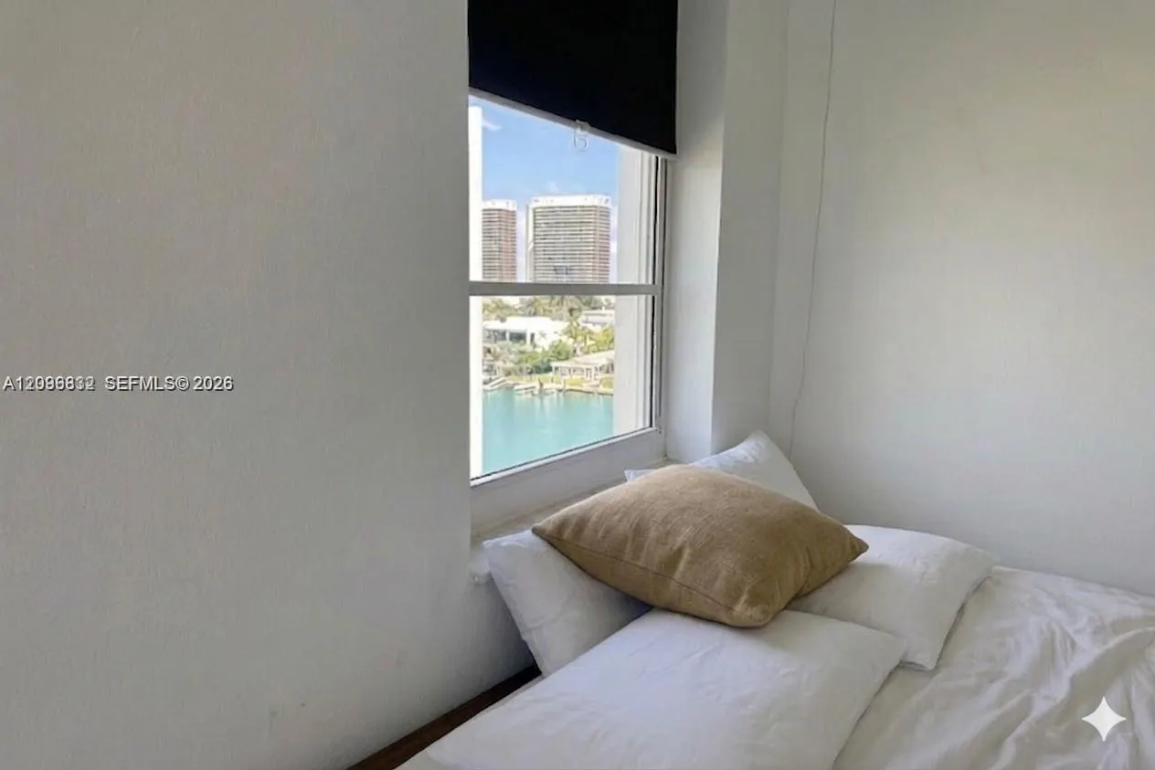 9341 E Bay Harbor Drive #6C