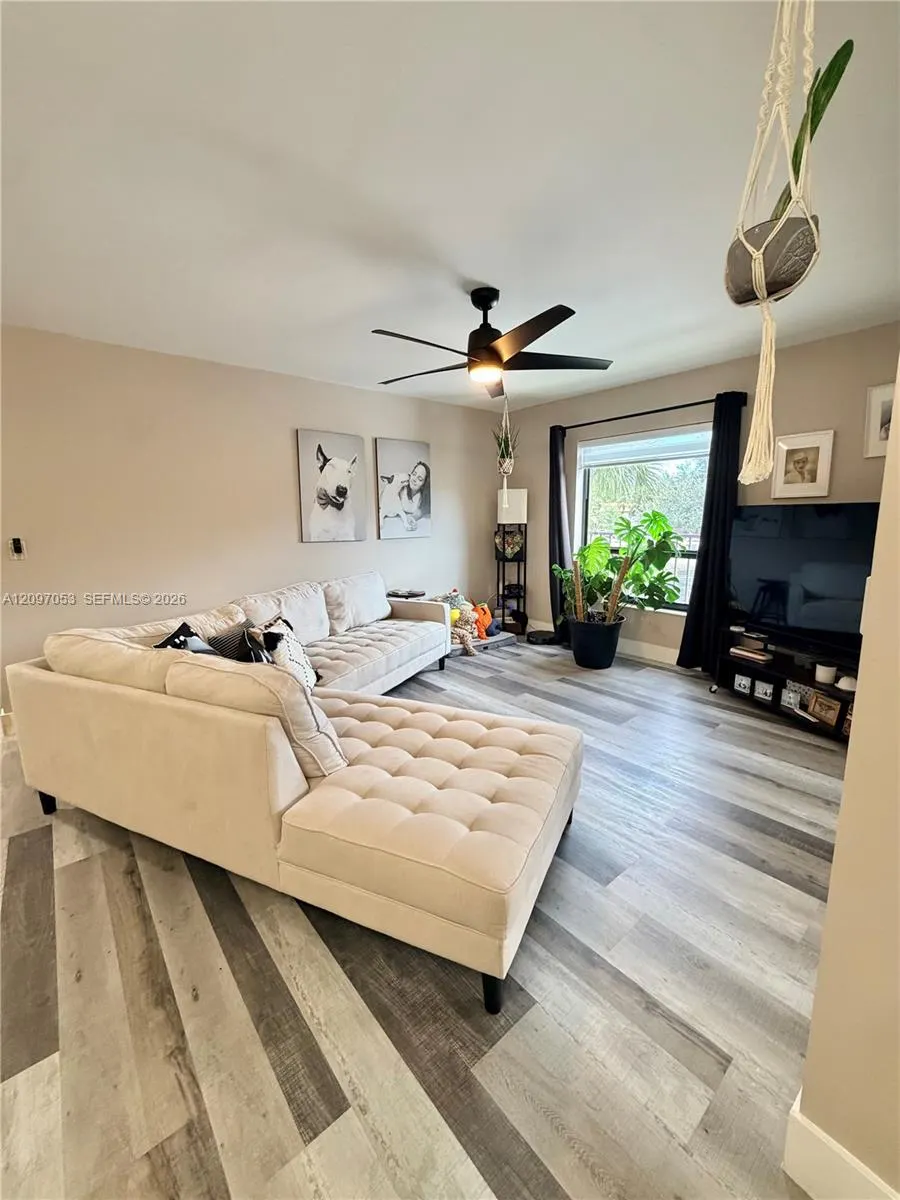 3171 Cocoplum Circle #3382