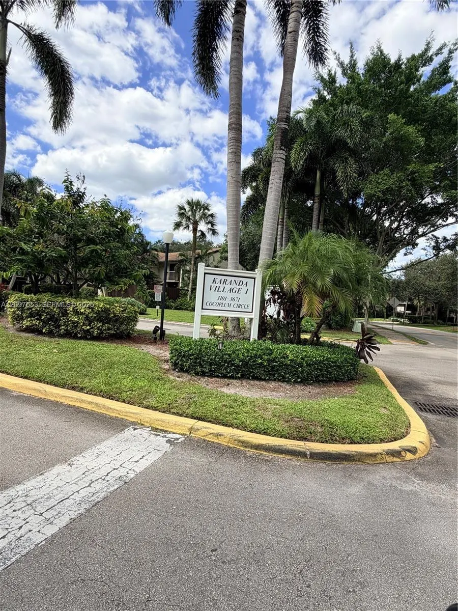 3171 Cocoplum Circle #3382