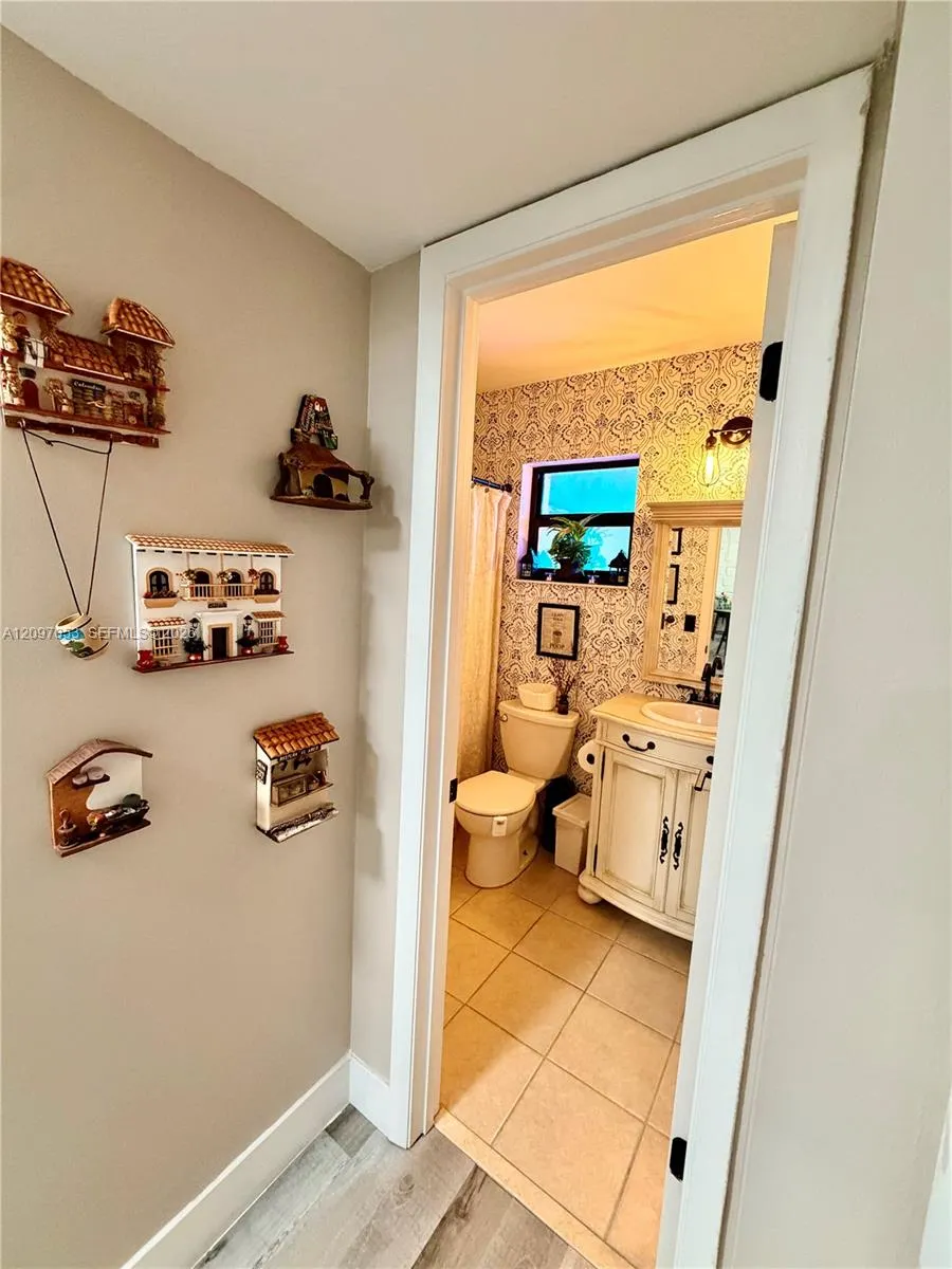 3171 Cocoplum Circle #3382