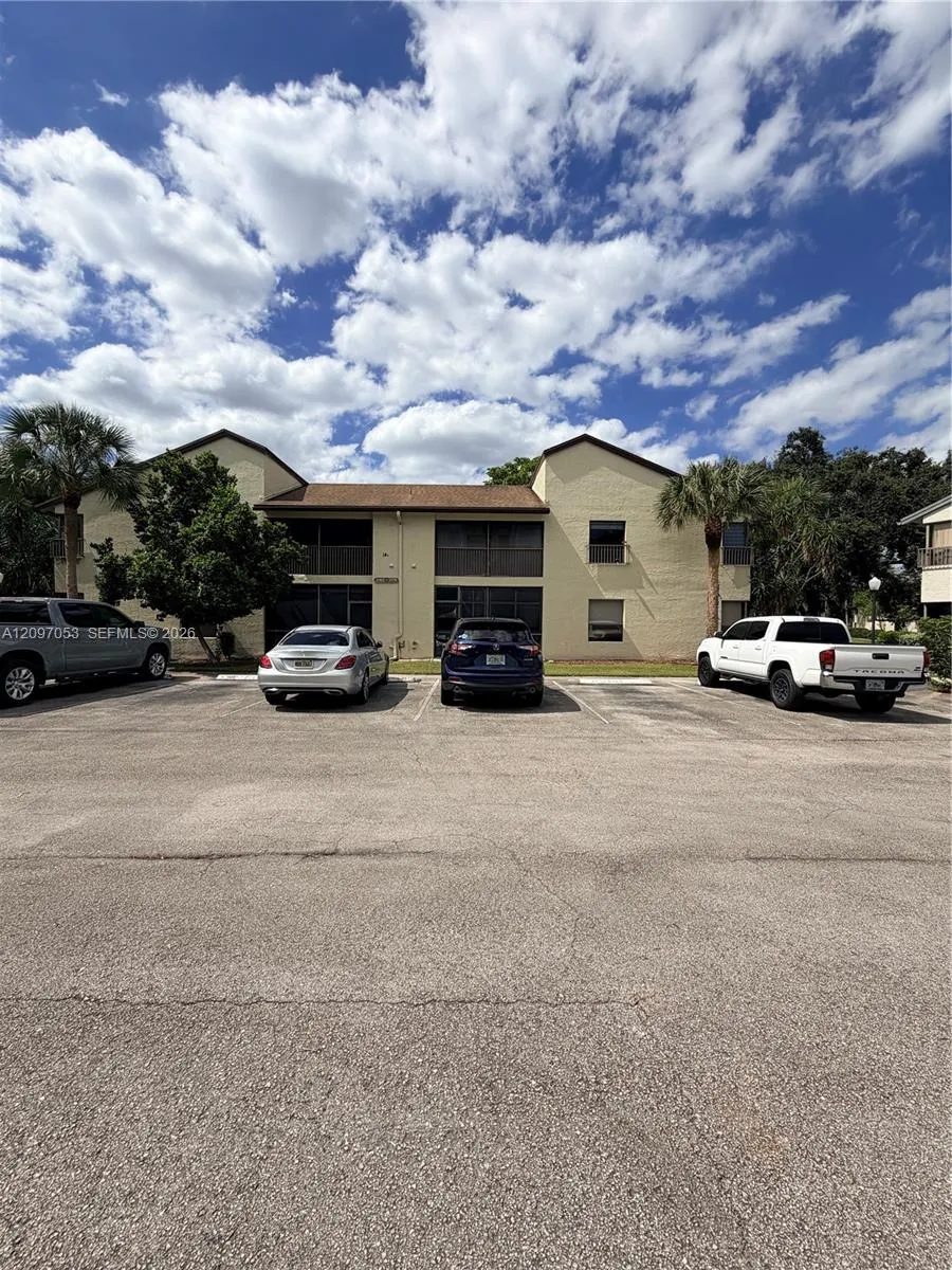 3171 Cocoplum Circle #3382