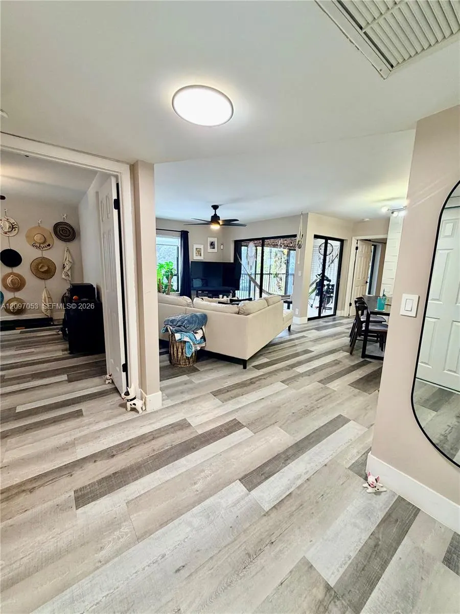 3171 Cocoplum Circle #3382