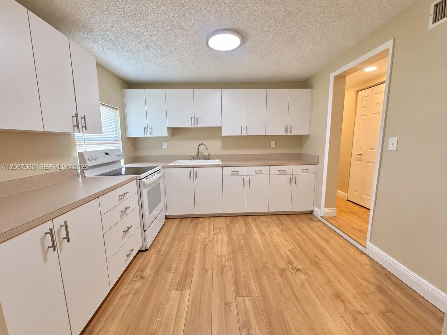 460 N Deerfield Avenue #0
