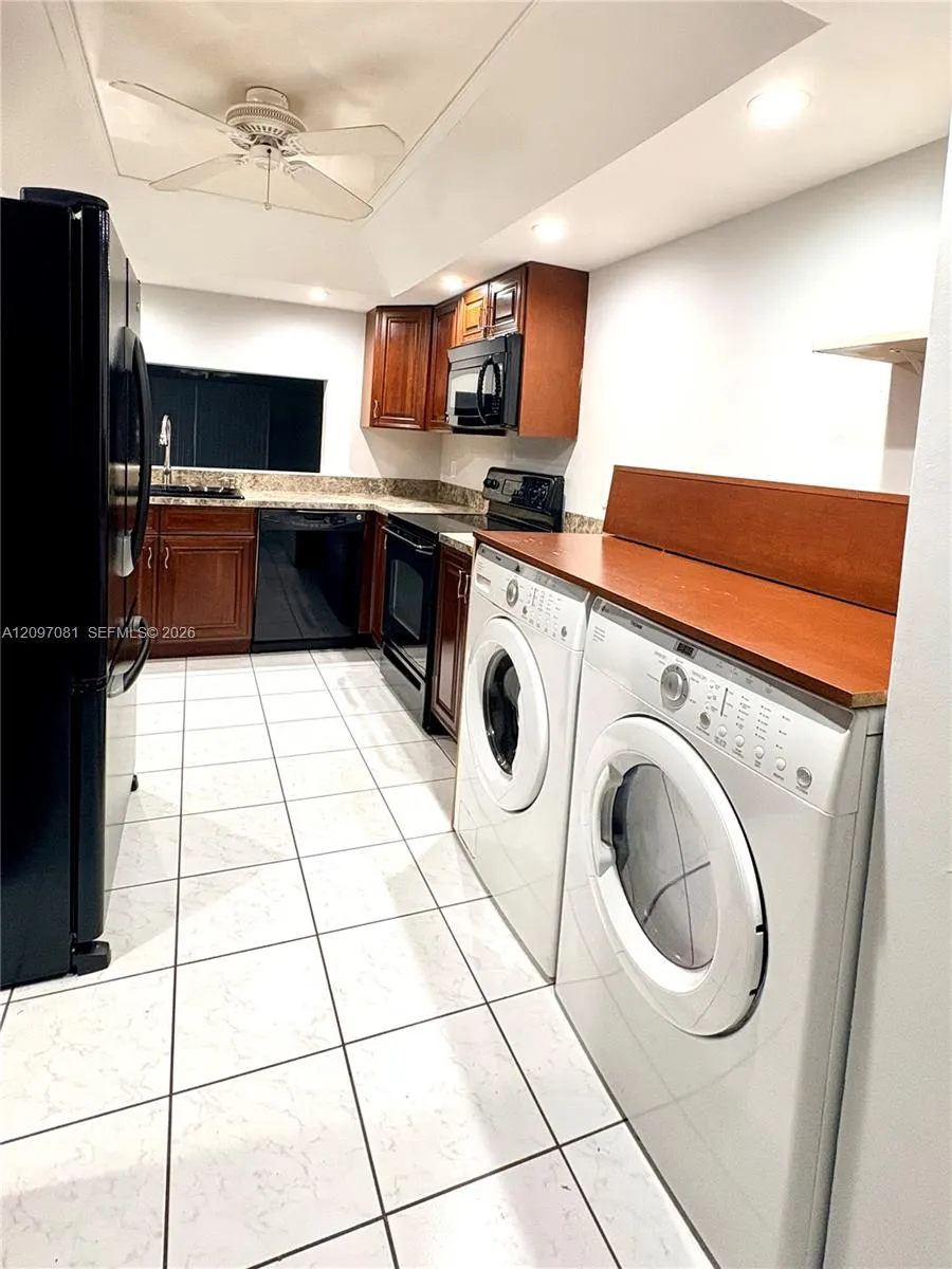 3271 Coral Springs Drive #2