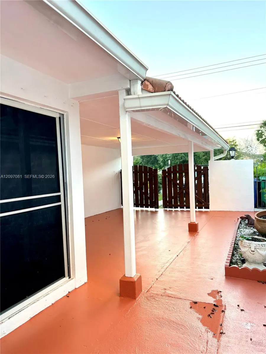 3271 Coral Springs Drive #2