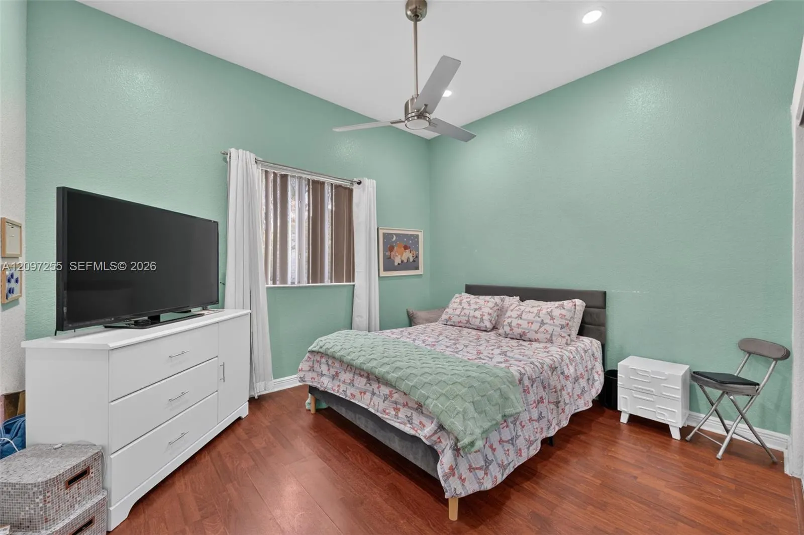 7932 E Exeter Boulevard E #202