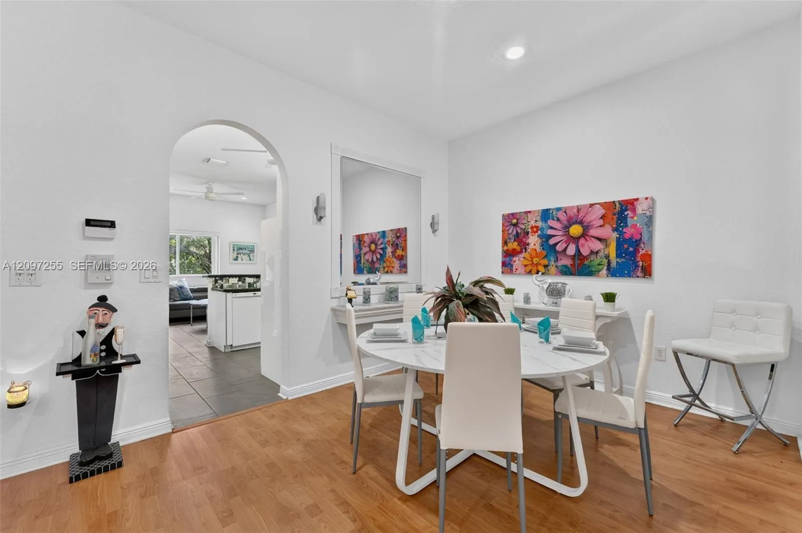 7932 E Exeter Boulevard E #202