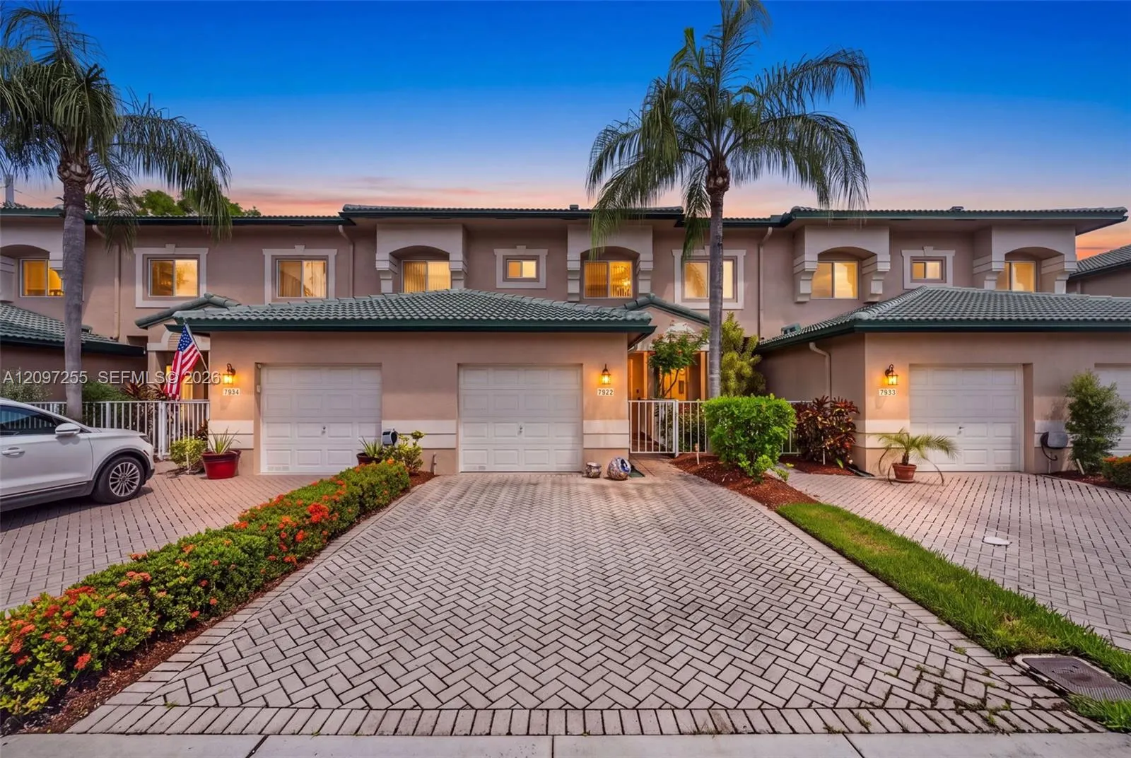 7932 E Exeter Boulevard E #202