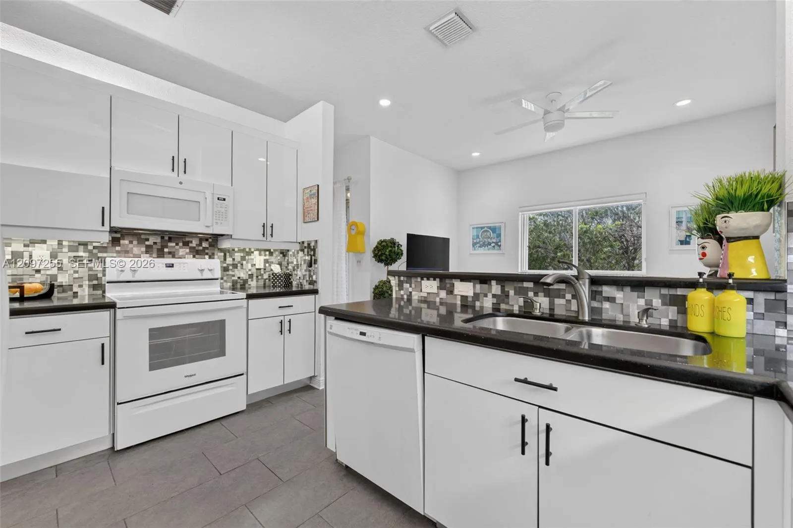 7932 E Exeter Boulevard E #202