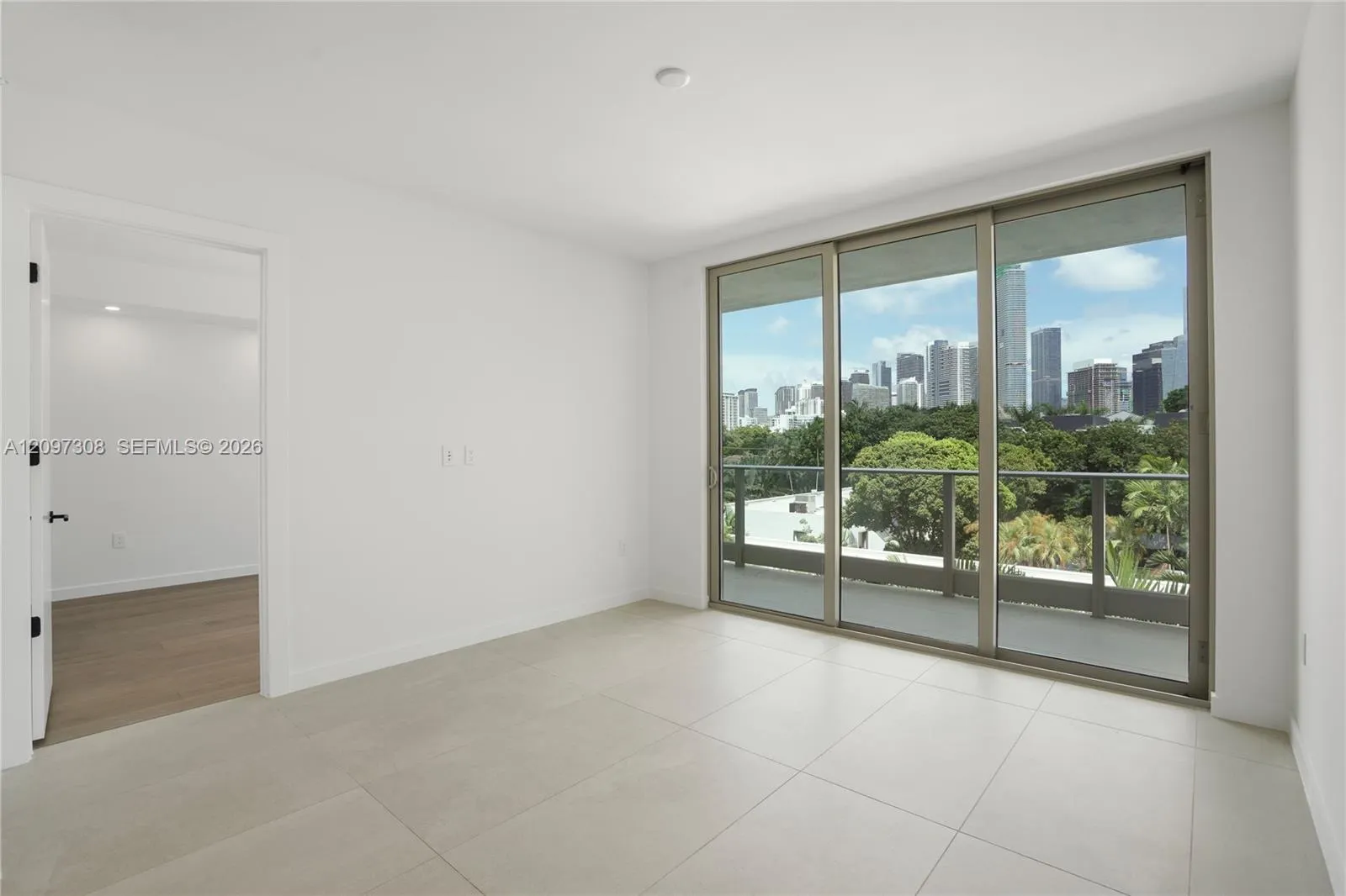 2200 Brickell Avenue #306