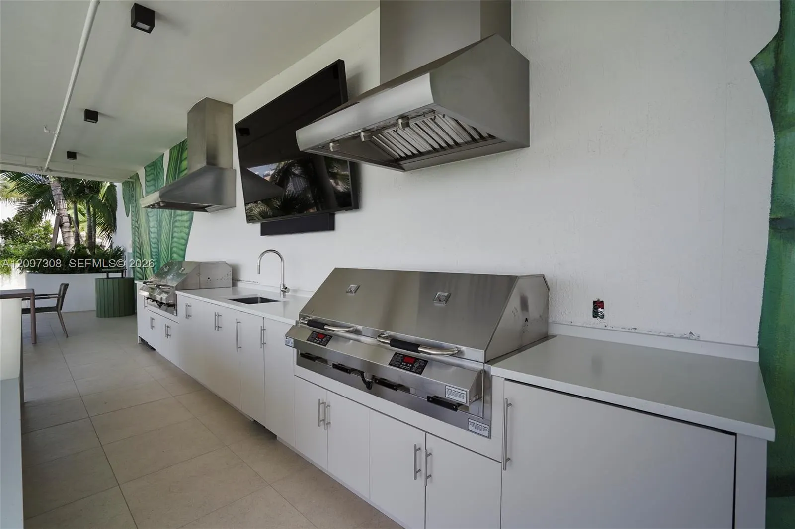 2200 Brickell Avenue #306